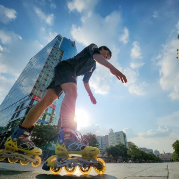 Lợi thế trước iPhone của Galaxy Z Series mới: giới trẻ thích sự khác biệt